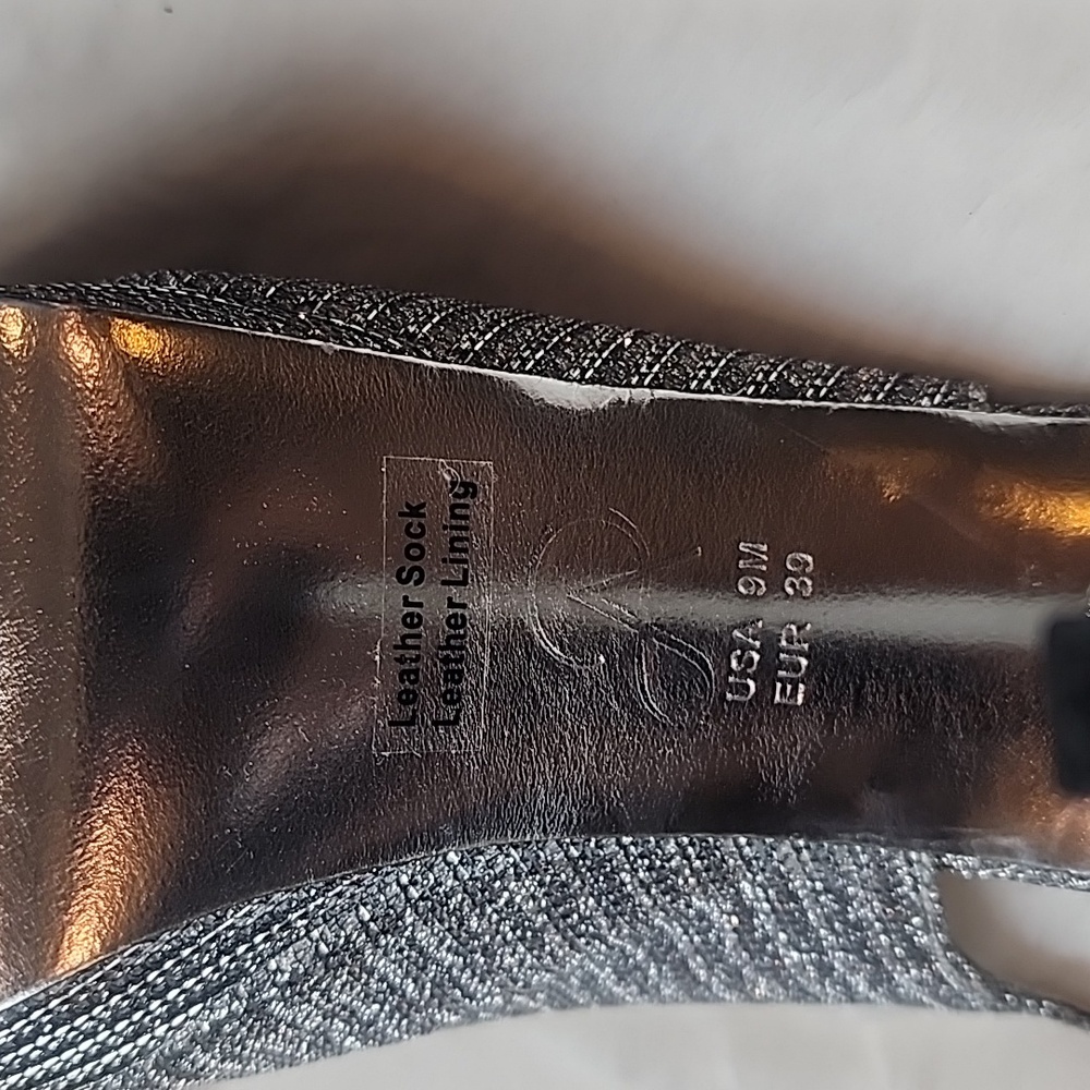 EUC Adrianna Papell Rita Pewter Lancelot Heels - Picture 4 of 5